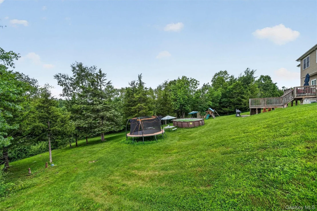 Photo of 20 Mountainside Drive