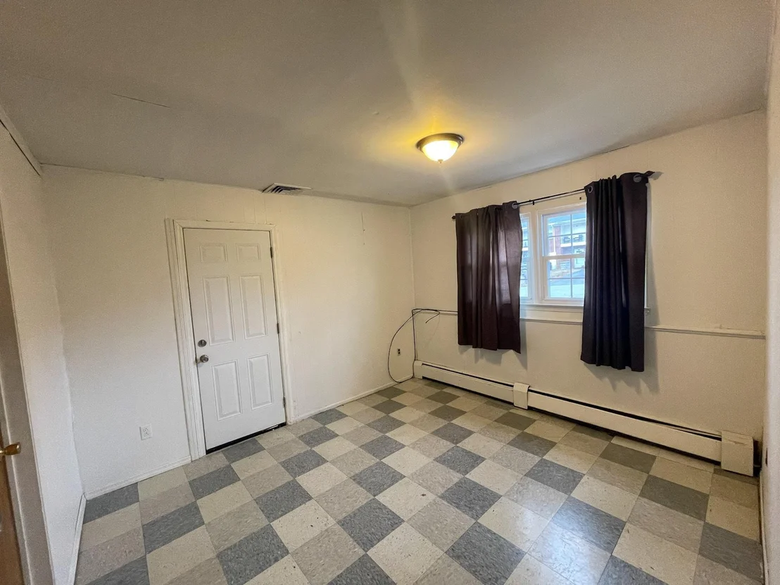 Photo of 87 Vails Gate Heights Drive