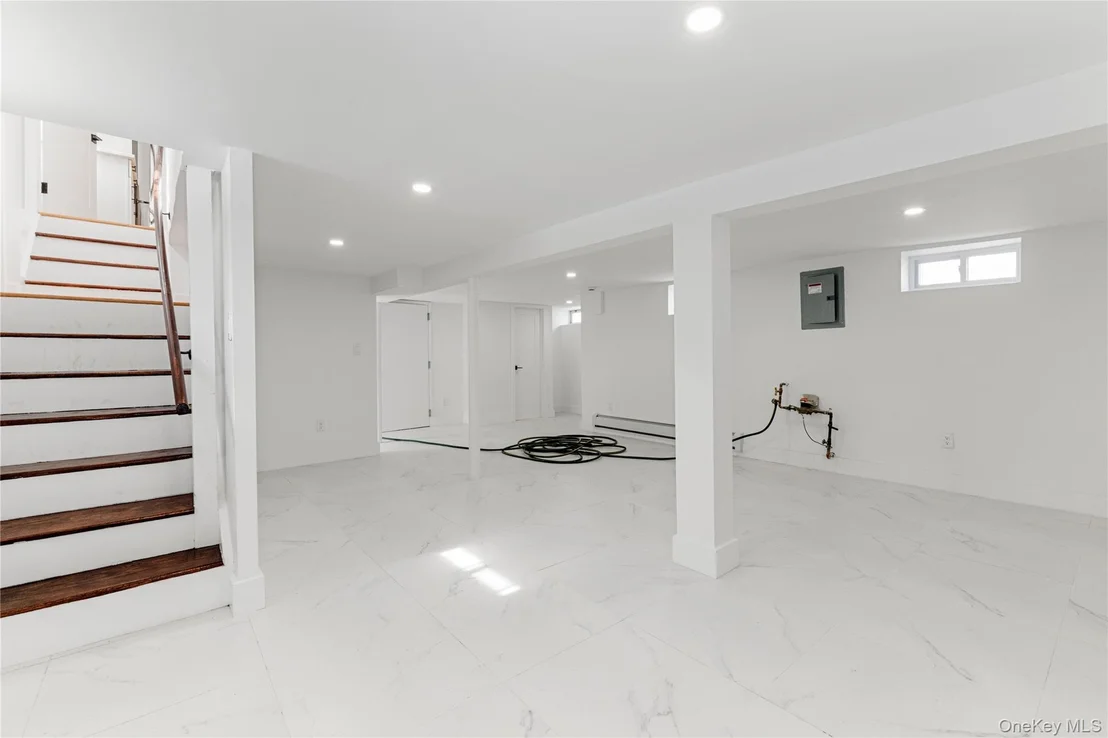 Photo of 67 Ellison Avenue