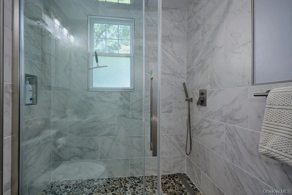 Photo of 90 Walnut Road