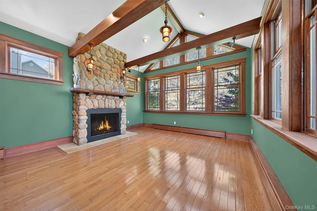 Photo of 28 Sutherland Drive
