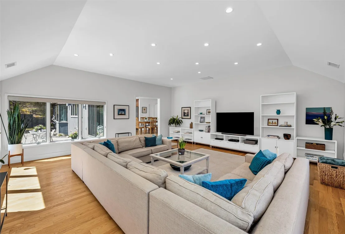 Photo of 8 Pheasant Drive