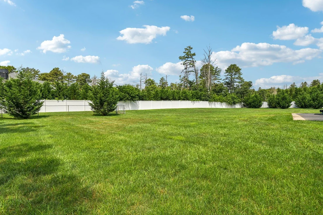 Photo of 2 Sommerset Drive