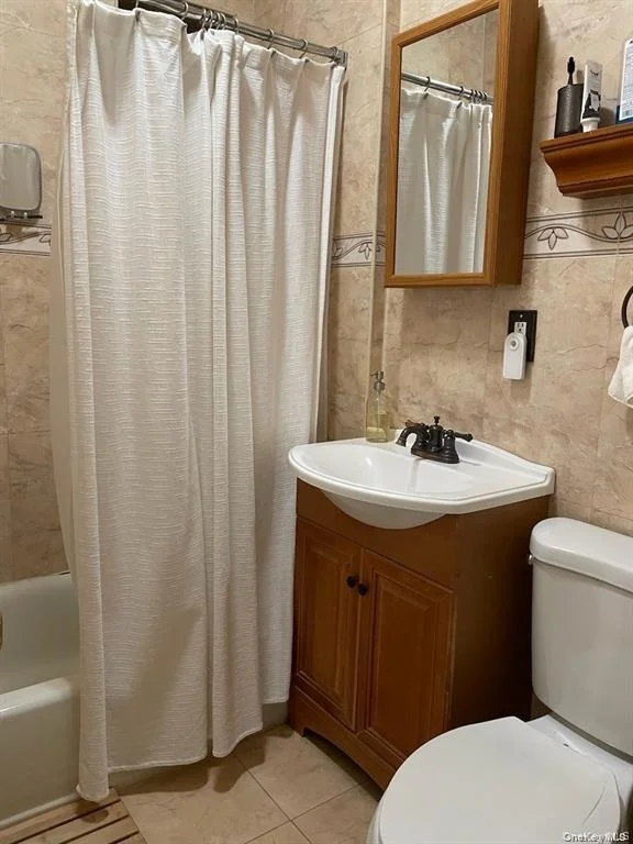 Photo of Unit 3B at 840 Bronx River Road