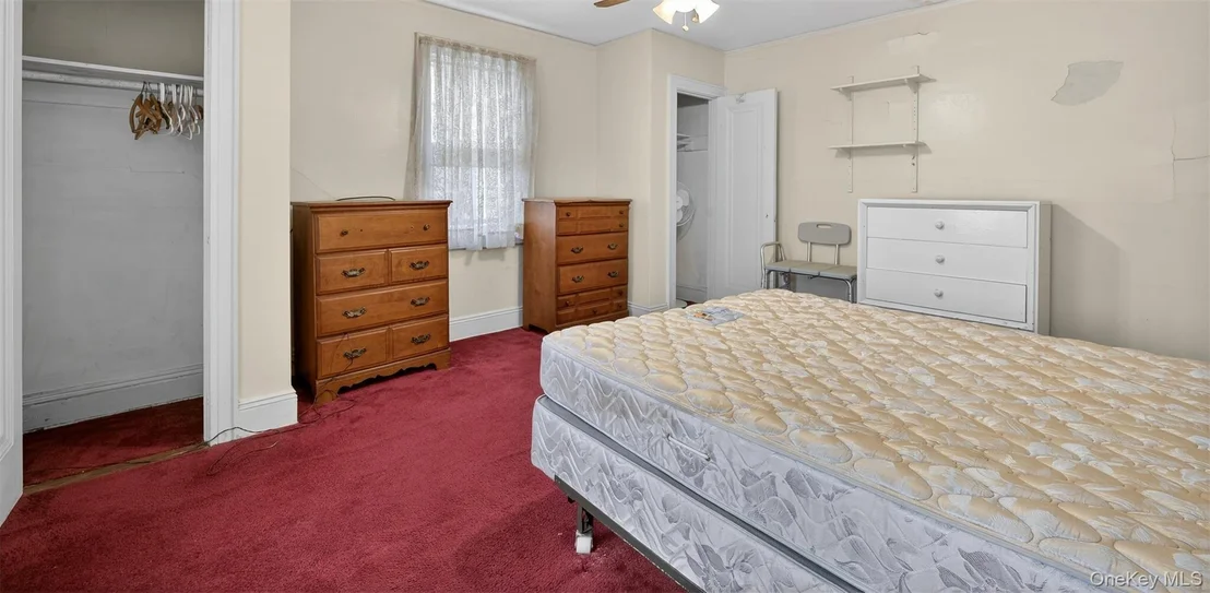 Photo of 3512 Utopia Parkway