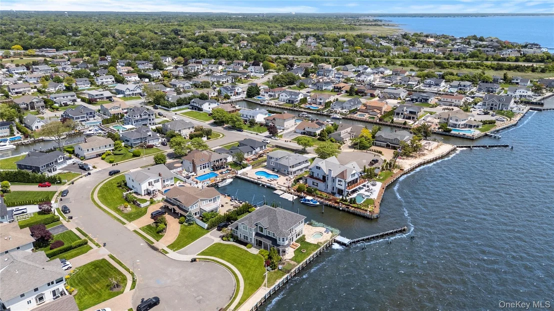 Photo of 22 Viking Drive