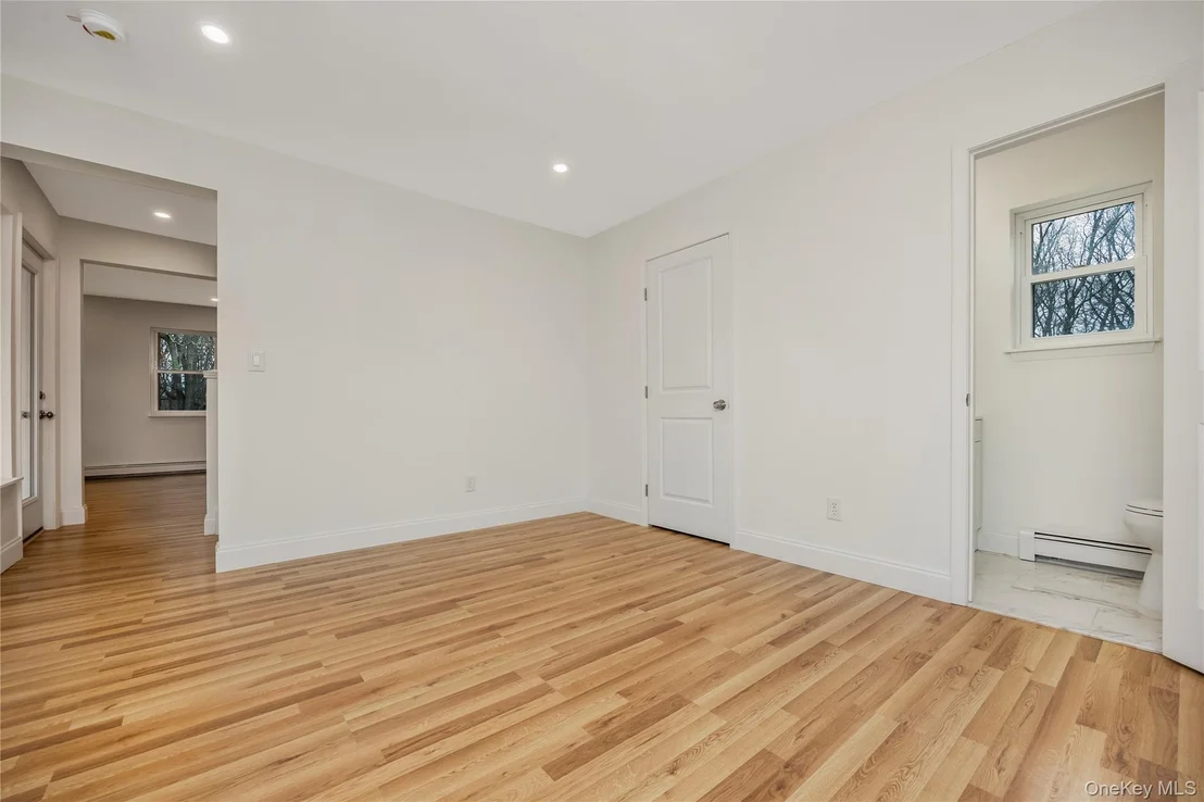 Photo of 24 Buckskin Lane