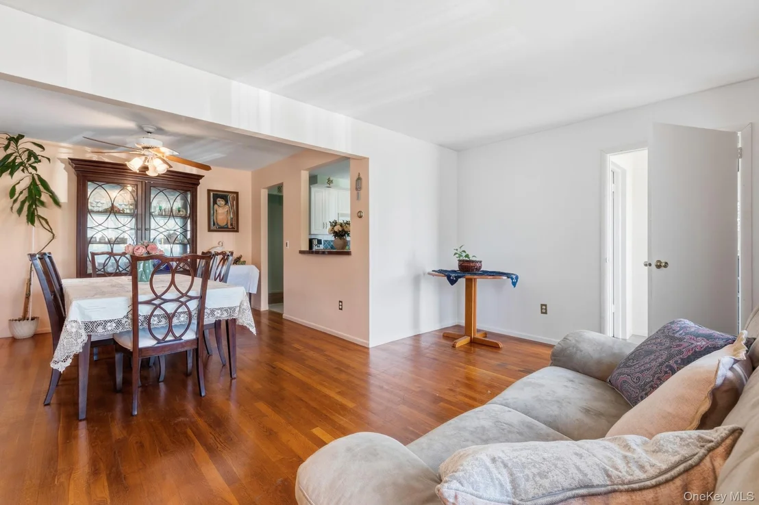 Photo of 19 Acorn Place