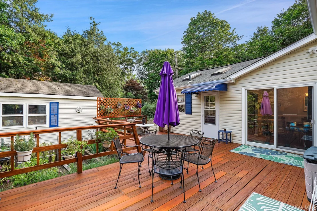 Photo of 9 Starview Avenue