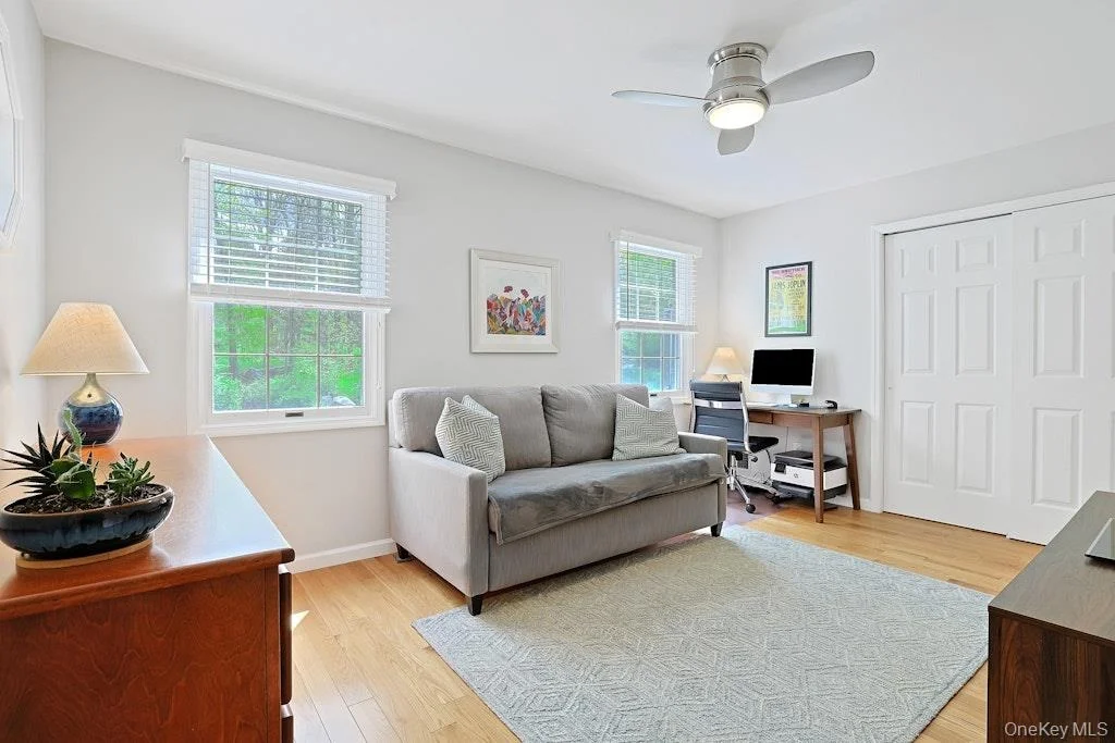 Photo of 1502 Regent Drive