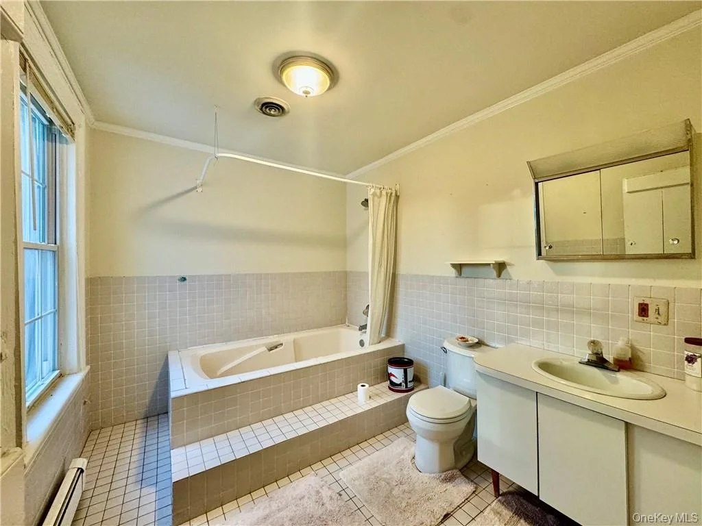 Photo of 255 Howells Road