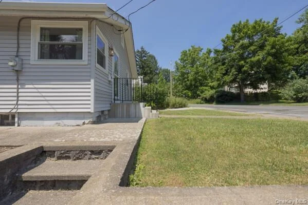 Photo of 8 Murray Avenue