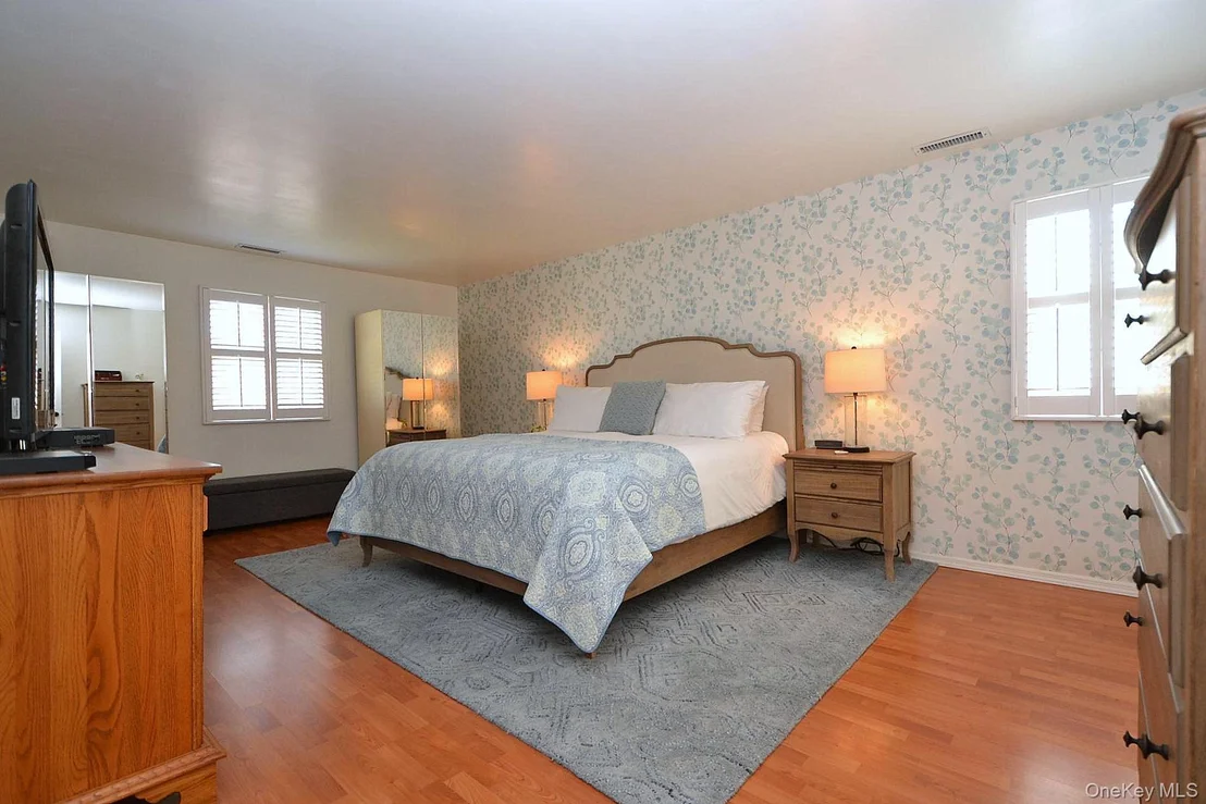 Photo of 30 Myrtle Lane