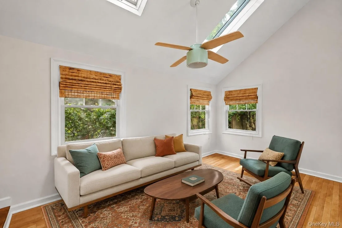 Photo of 18 Walnut Avenue