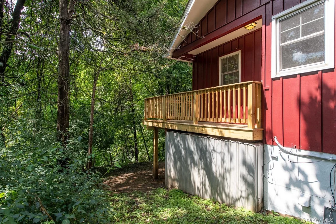Photo of 33 Horizon Hill Drive