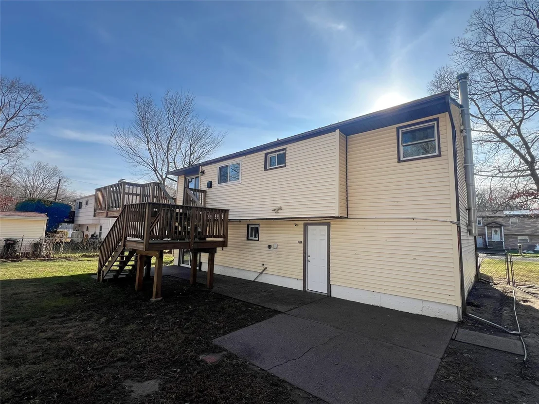 Photo of 85 Ridge Avenue