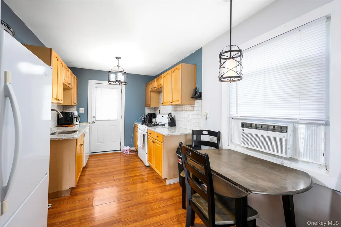 Photo of 52 Van Wyck Drive