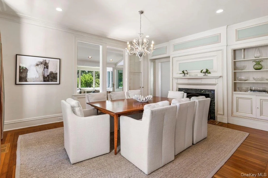 Photo of 731 Forest Avenue