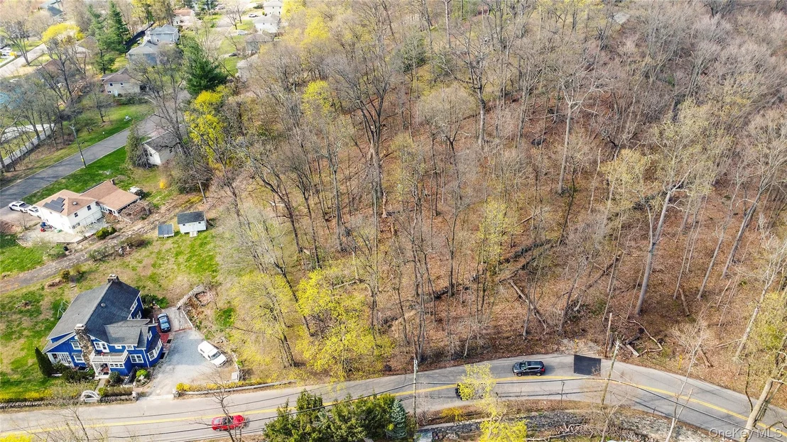 Photo of 75 Chappaqua Road