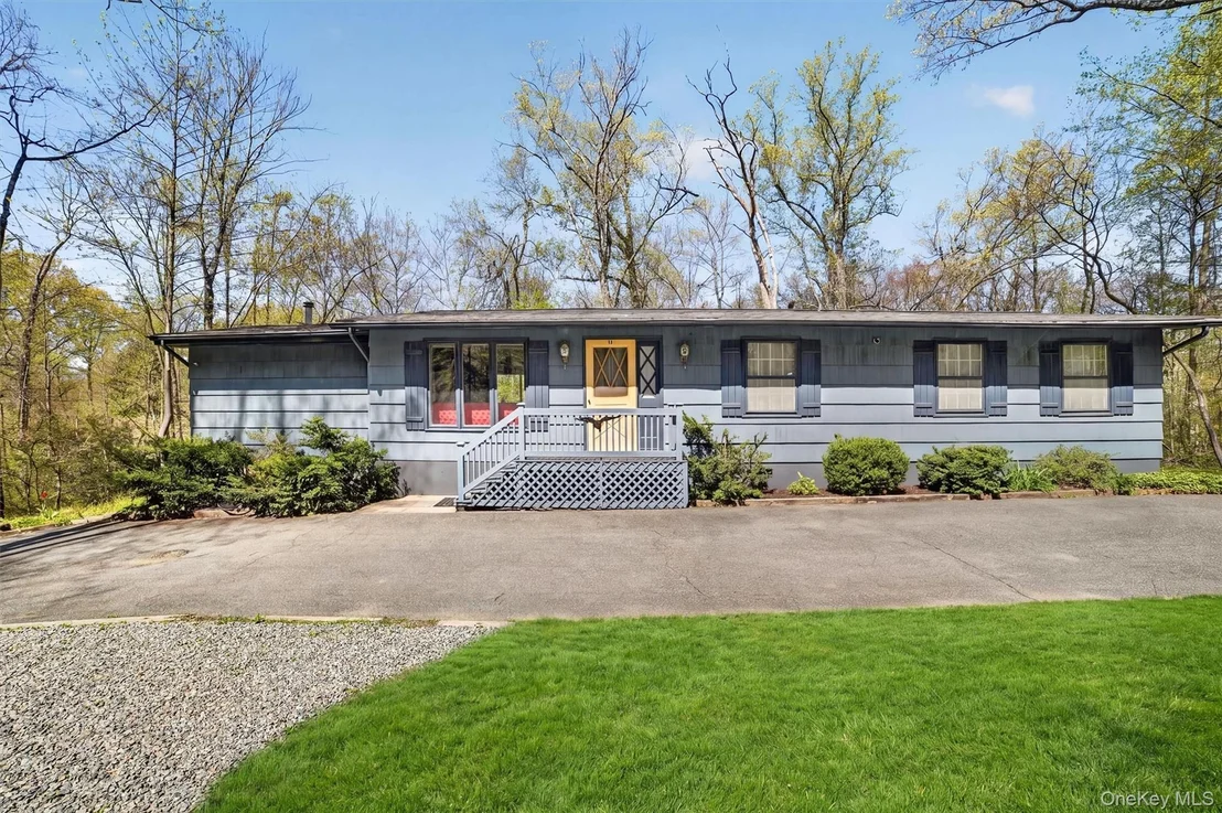 Photo of 11 Canada Hill Drive