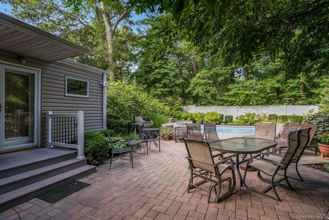 Photo of 48 Randolph Drive