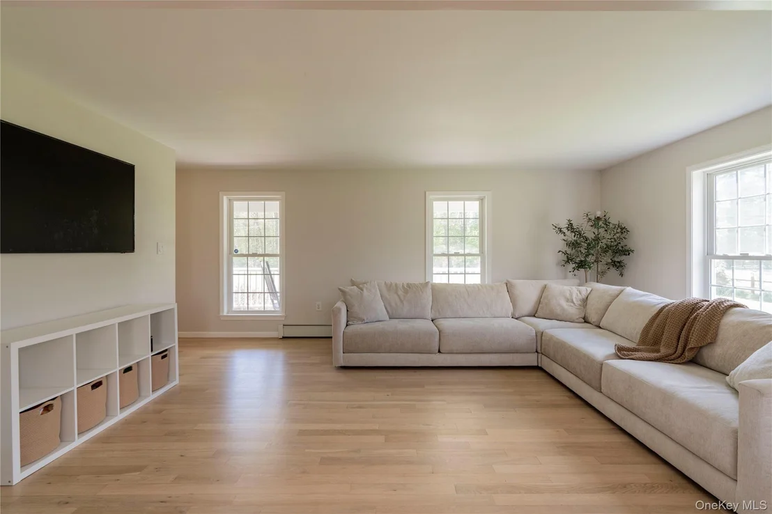 Photo of 3 Rose Drive