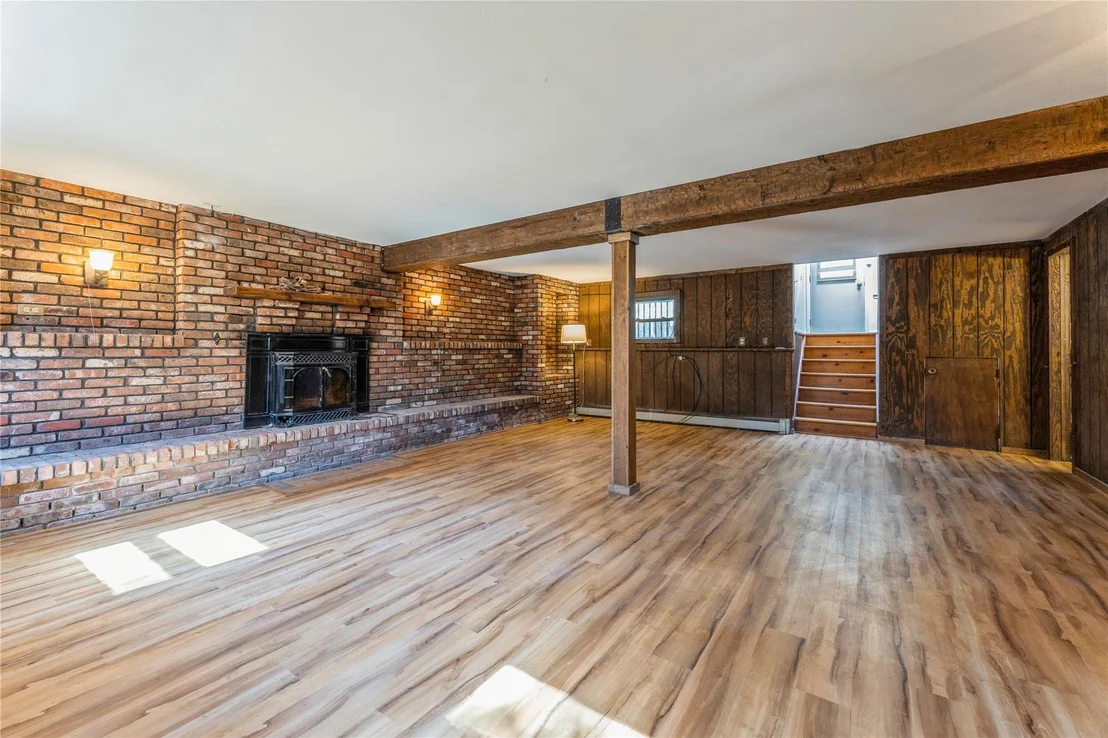 Photo of 74 Interlochen Parkway