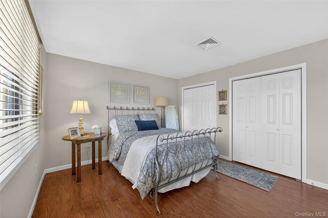 Photo of 70 Krystal Drive