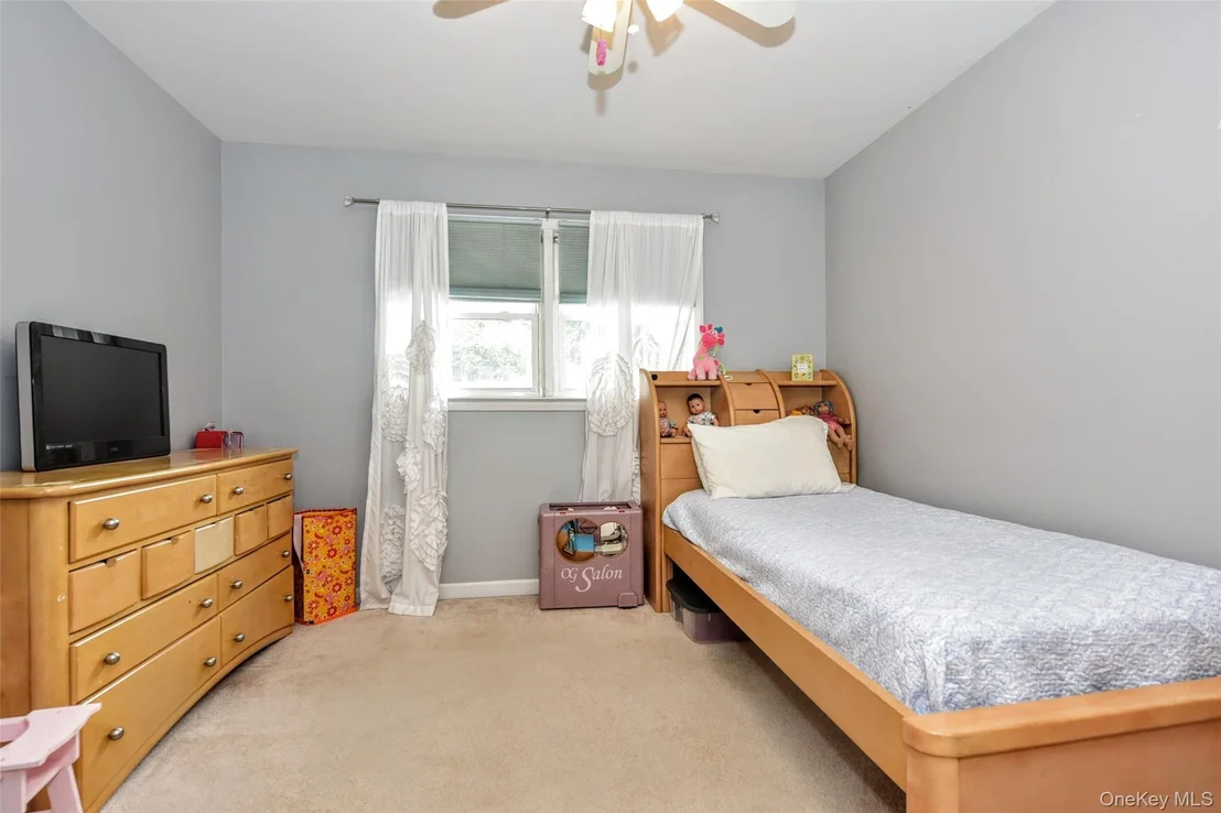 Photo of 3 Forest Knoll Drive
