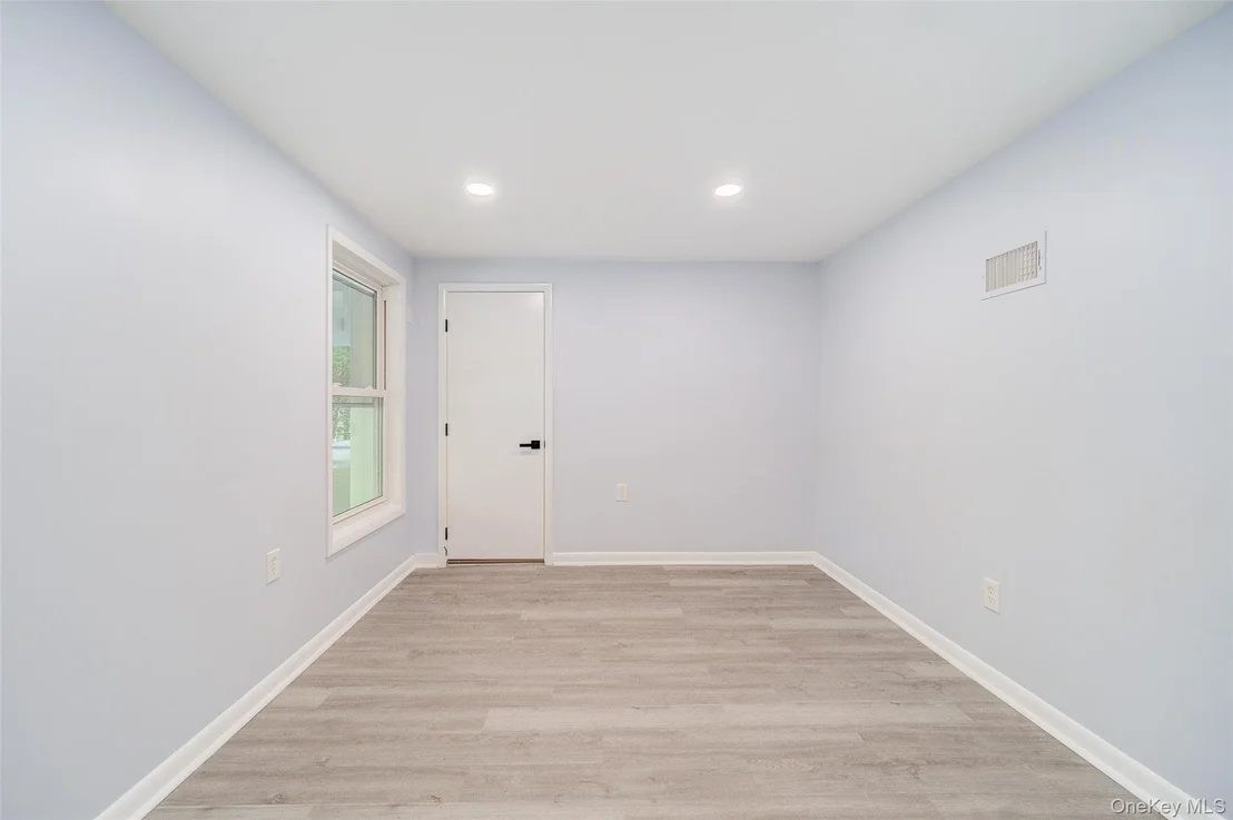 Photo of 219 Benedict Road