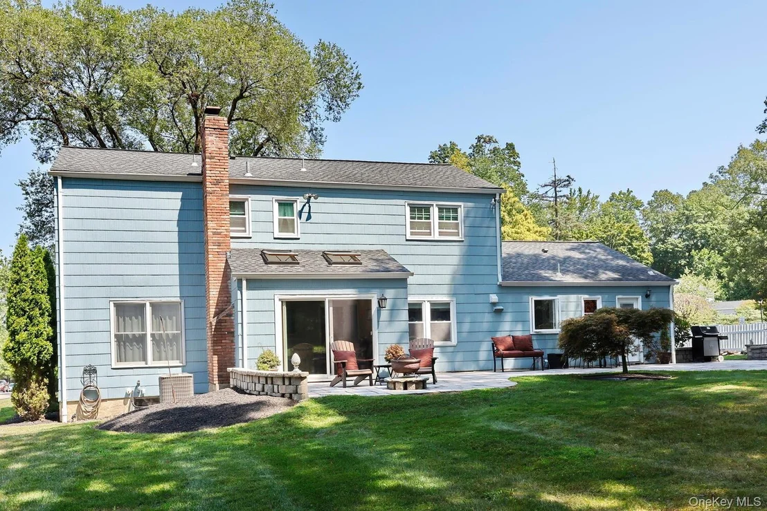 Photo of 19 Yorkshire Drive