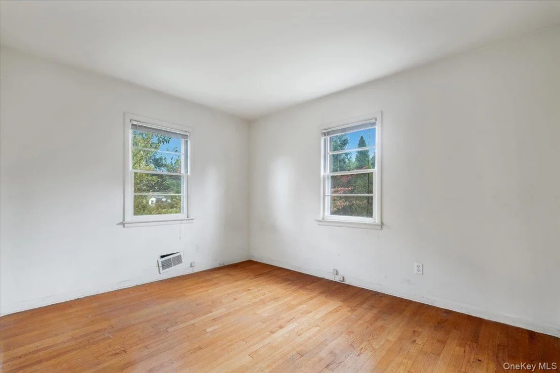 Photo of 7 Fountain Drive