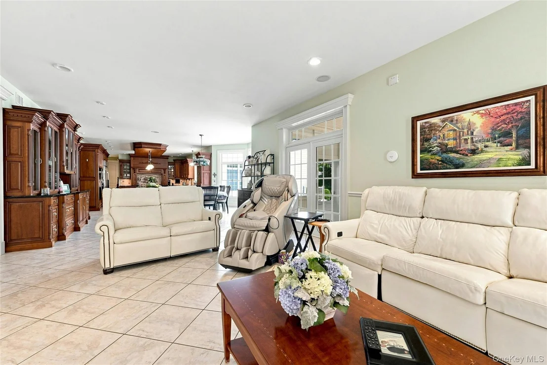 Photo of 3 Crescent Drive