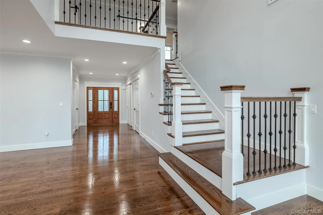 Photo of 72 Grandview Drive