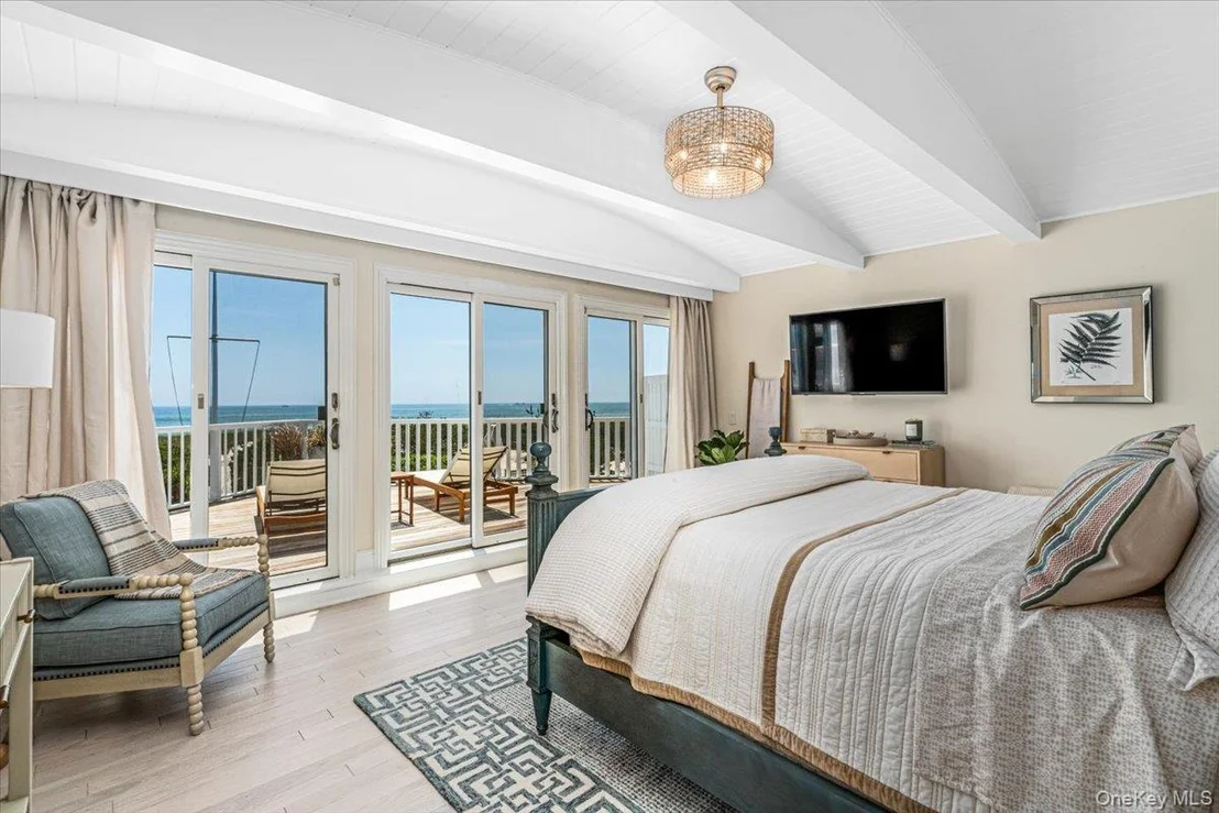 Photo of 291 Dune Road
