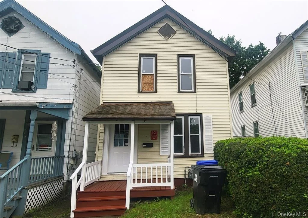 Photo of 164 Thompson Street