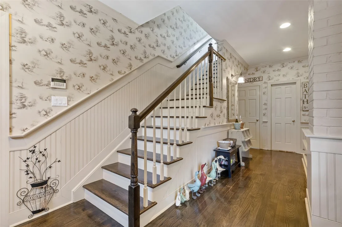 Photo of 12 Fox Ridge Road