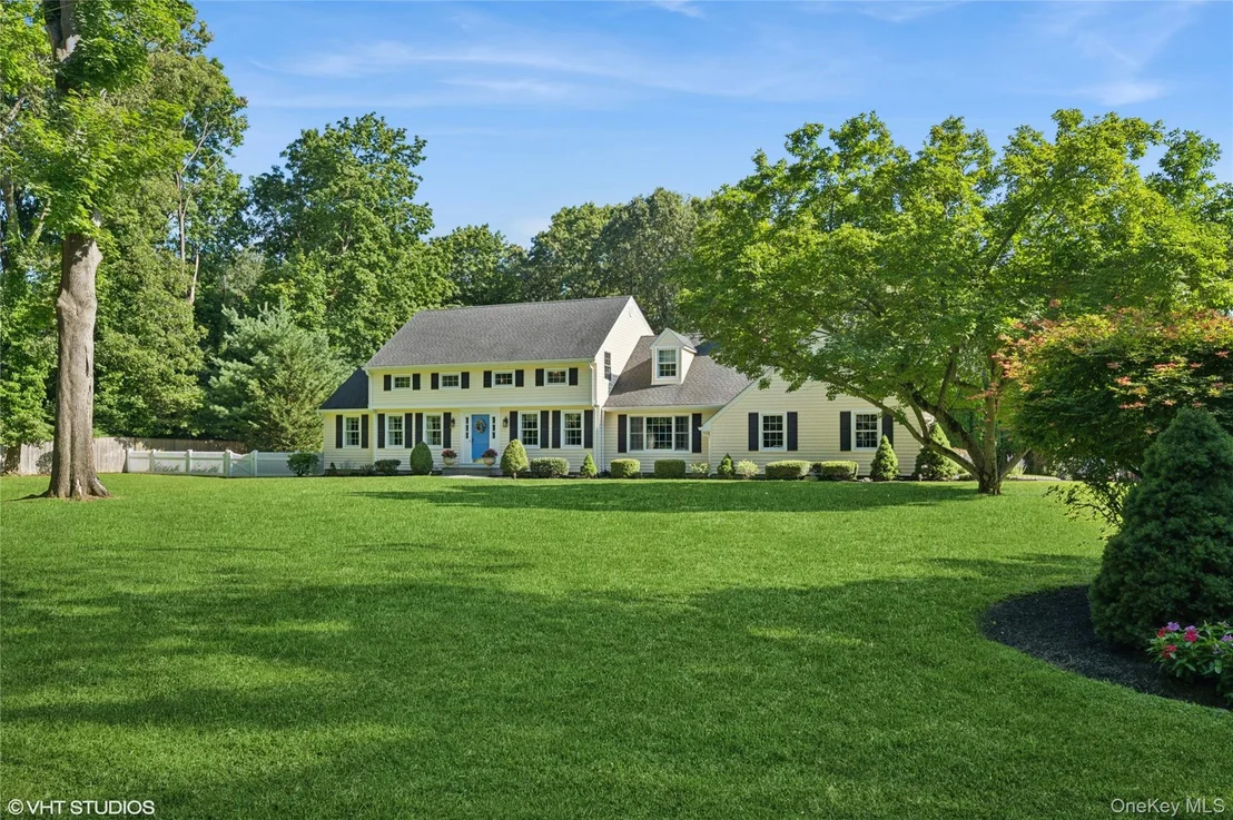 Photo of 2 Hawk Drive