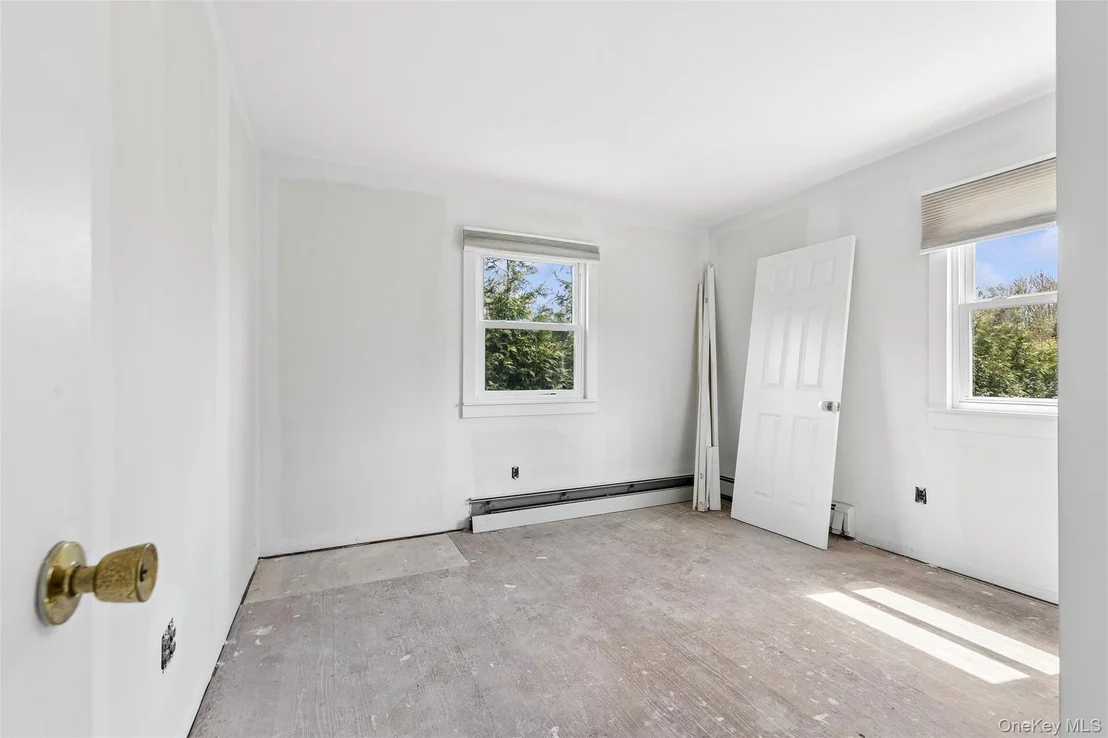Photo of 56 Inlet Road W