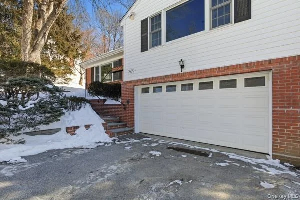 Photo of 117 Crest Drive
