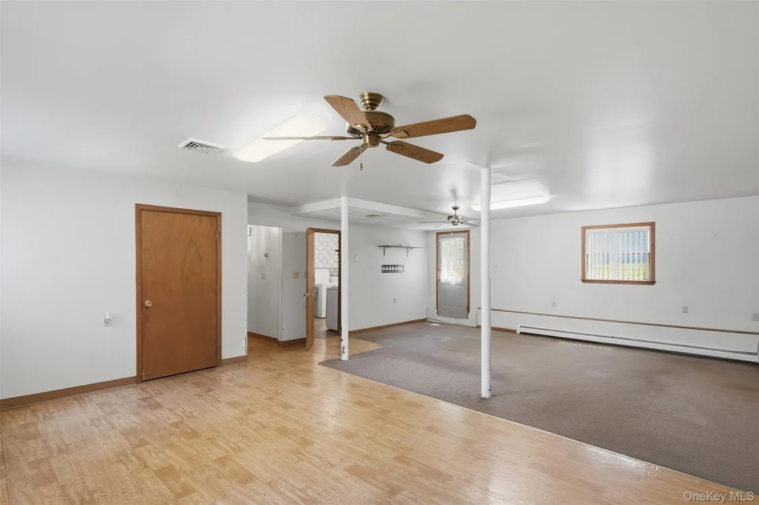 Photo of 122 River Road