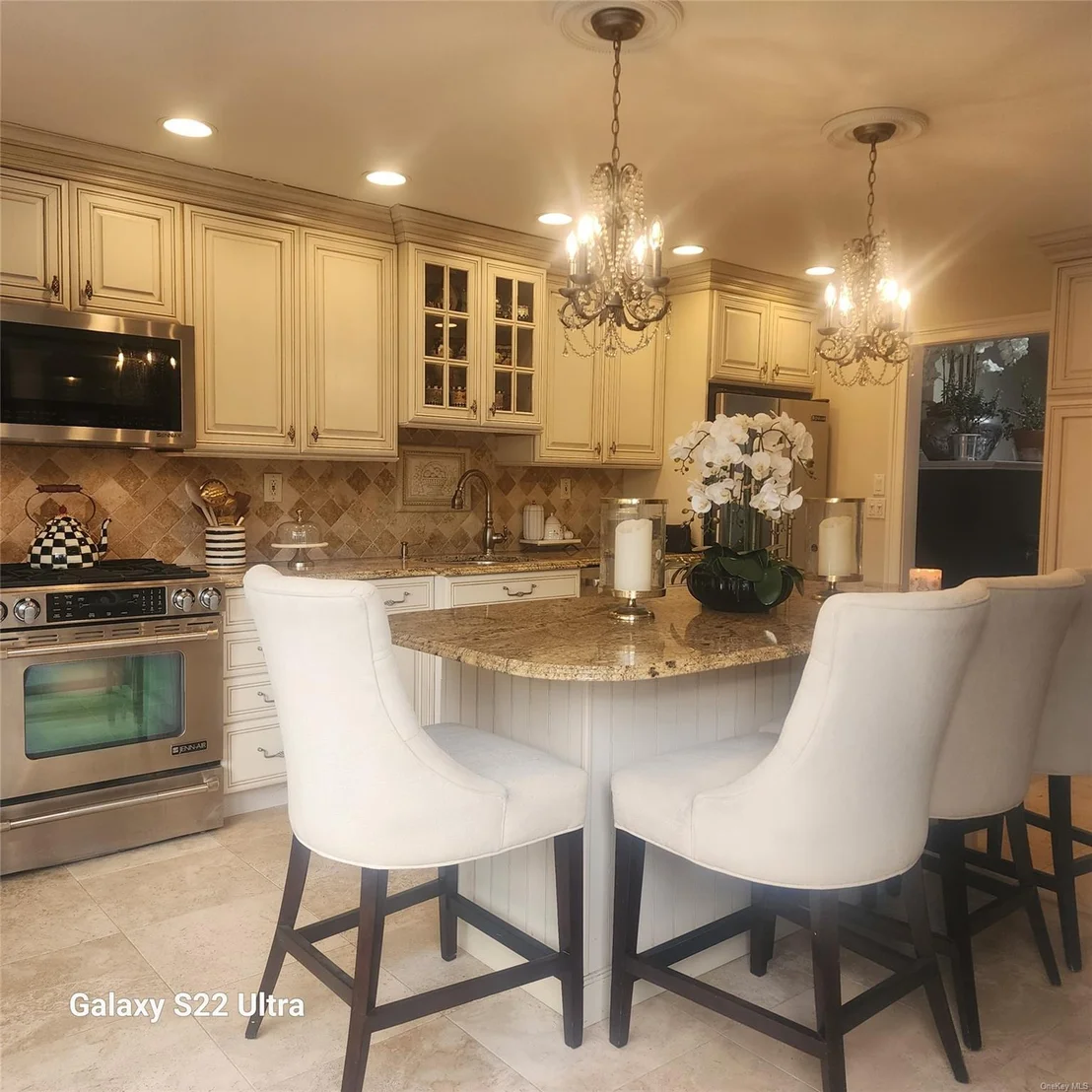 Photo of 25 Saratoga Drive
