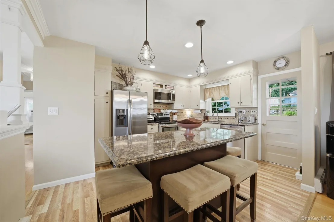 Photo of 161 Geymer Drive