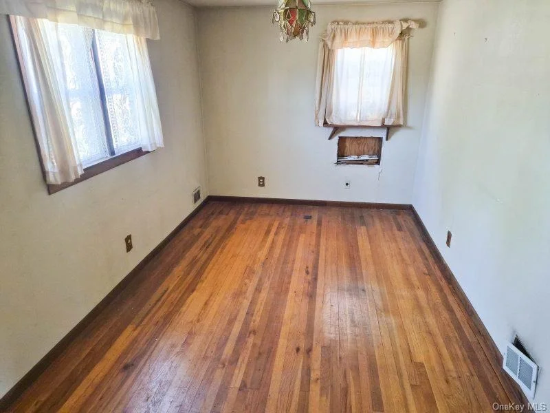 Photo of 9 Robert Street