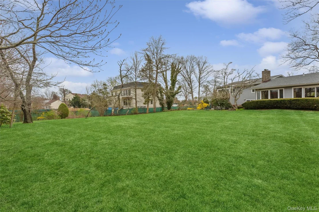Photo of 230 Richards Lane