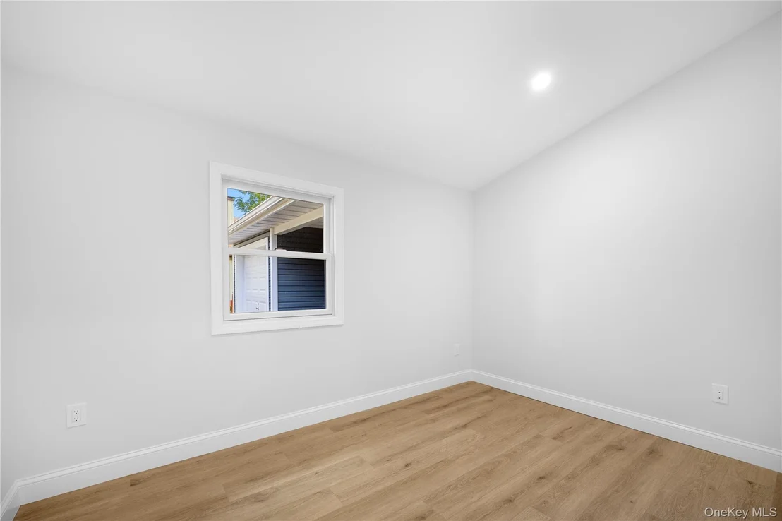 Photo of 87 Cranford Boulevard