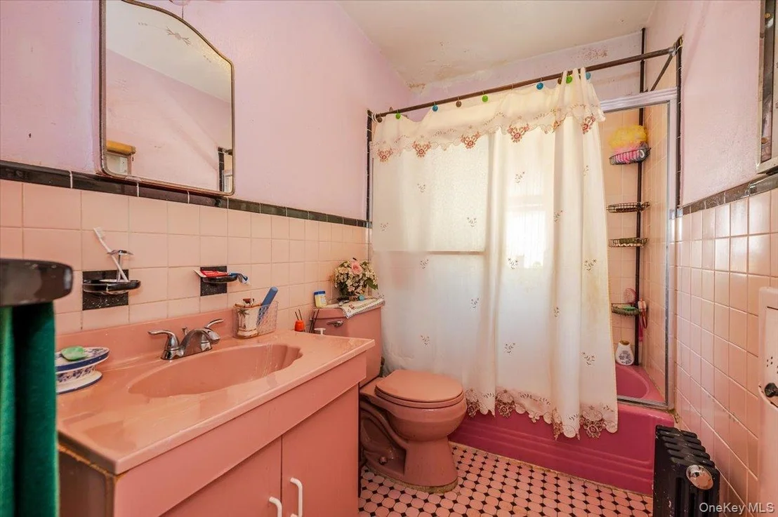 Photo of 1181 Grenada Place