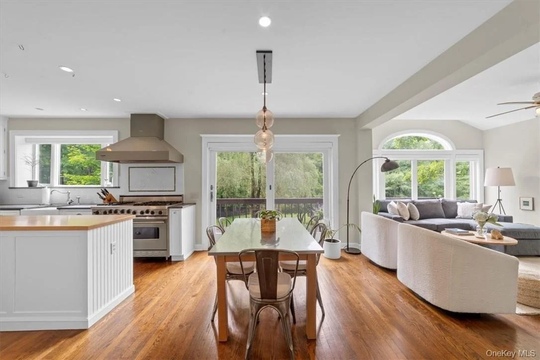 Photo of 28 Inningwood Road