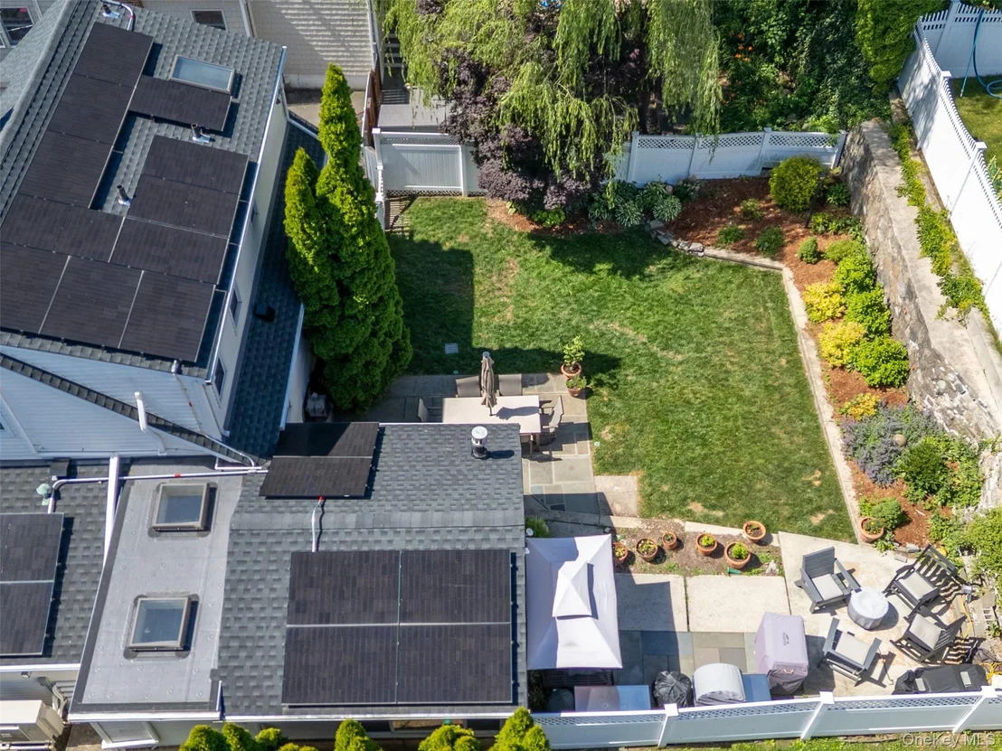 Photo of 443 Third Avenue