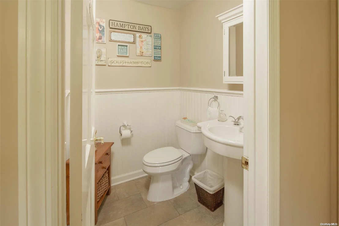 Photo of 44 Shore Road